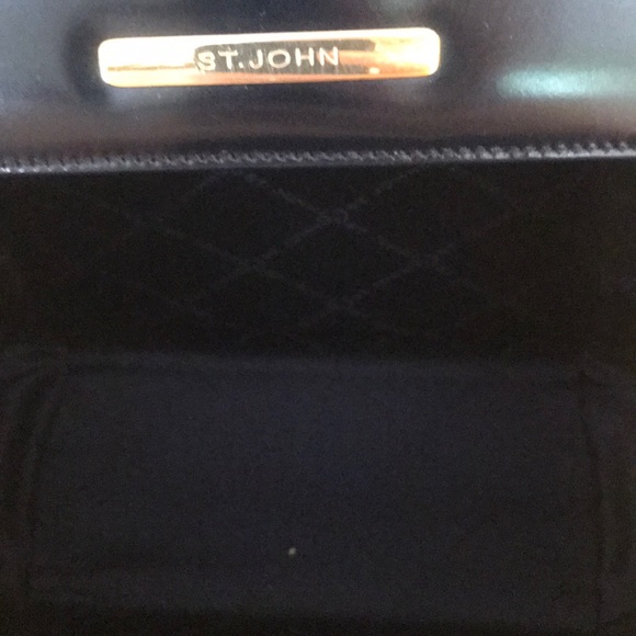 St John leather handbag. - Picture 7 of 7